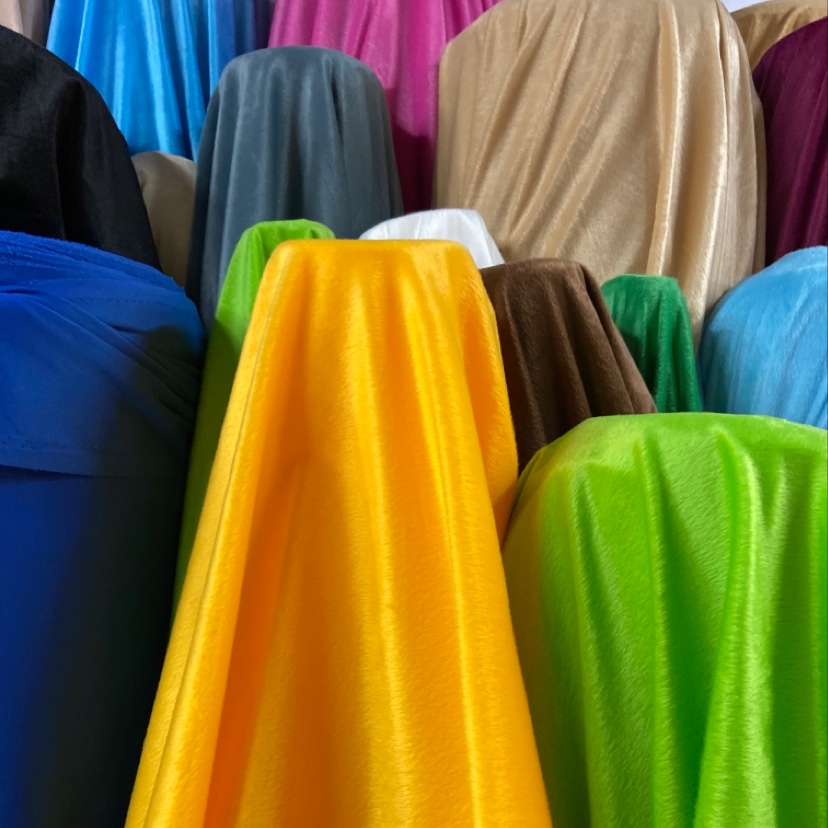 Yellow short plush fabric toys, handicrafts, decorations, daily necessities, clothing, super soft short plush, high-quality polyester, eco-friendly products