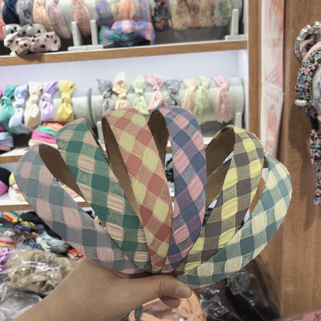 Original handcrafted fabric checkered flat hairband, exquisite and versatile accessory for piggy girls