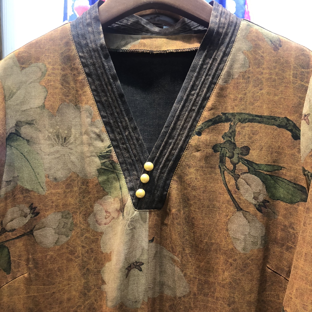 High-end women's fragrant yunsha cotton coat and mink collar cotton overcoat details Picture