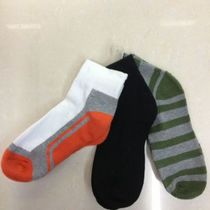 9-13 and a half napping spot socks and sport socks