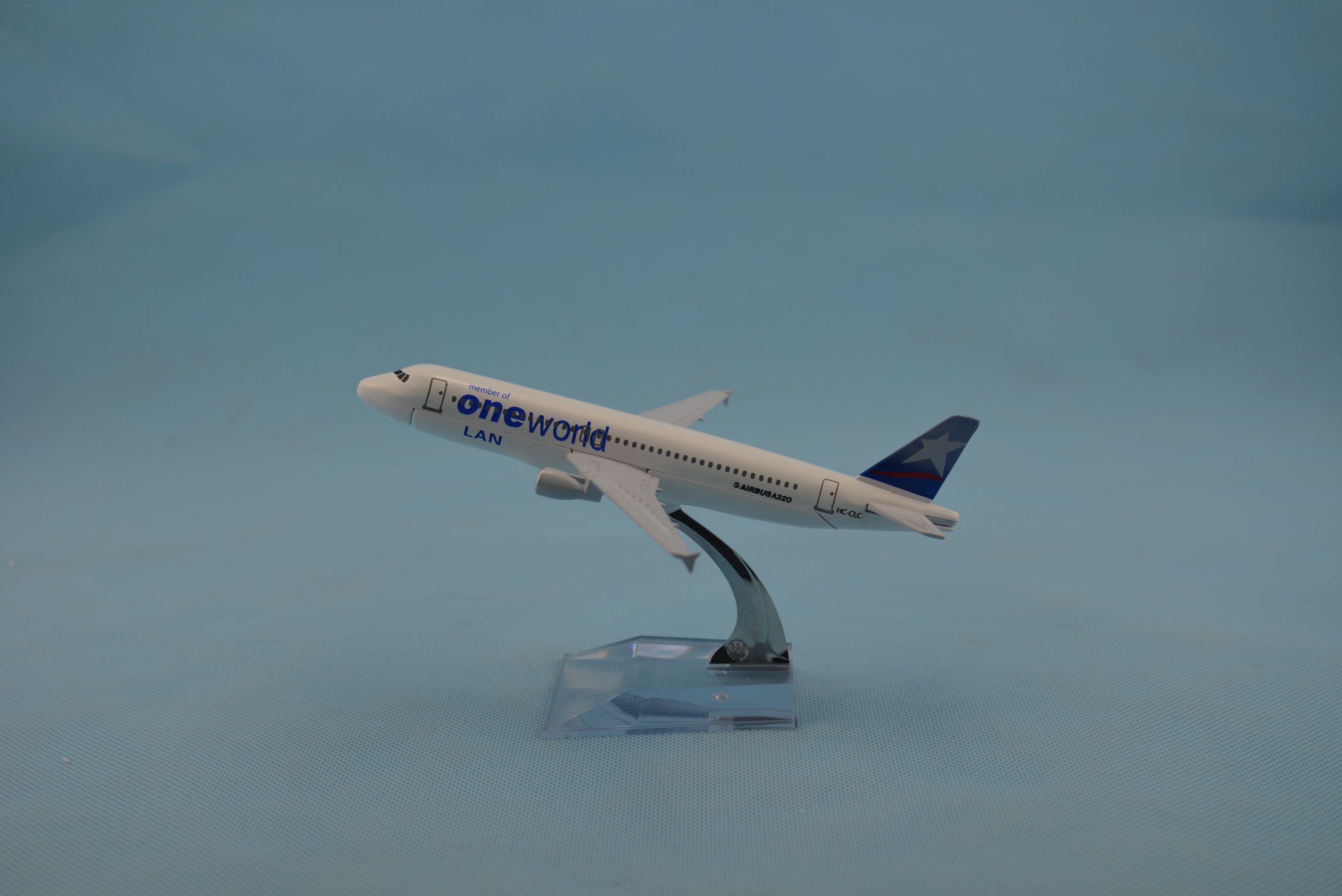 飞机模型（16CM智利LAN航空公司A320）合金飞机模型仿真飞机模型详情图1