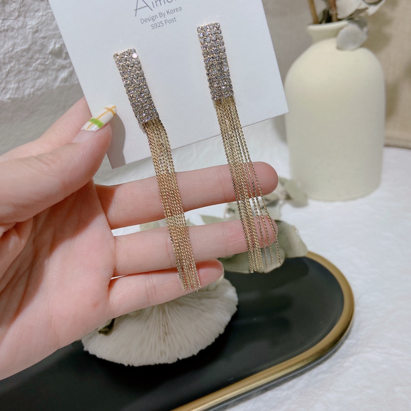 Full of tassels thumbnail