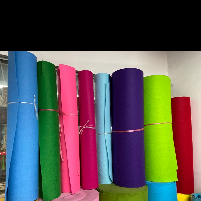 Handmade jewelry, handicrafts, toys and daily necessities made of 1mm thick colored felt non-woven fabric