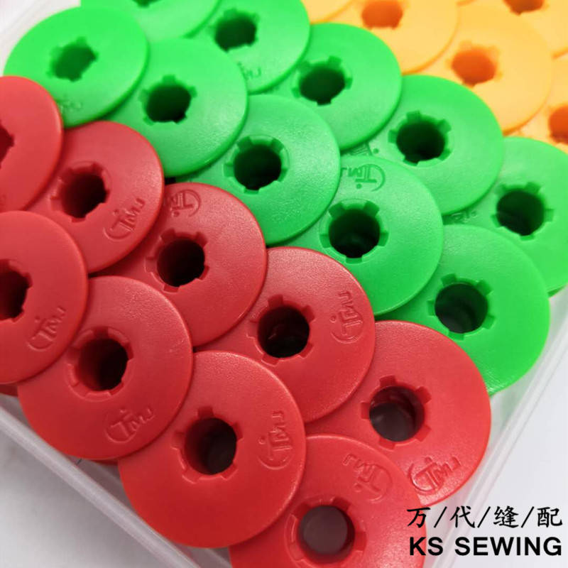 电脑平车梭芯Bobbin Case平缝机线芯铁质无孔产品图