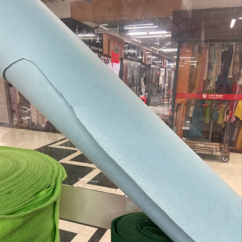 Sky blue 1mm thick felt non-woven fabric, handcrafted for studio decorations, handicrafts, toys, daily necessities, multiple colors available, customizable thickness