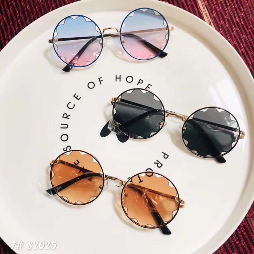 82025 sunglasses thumbnail