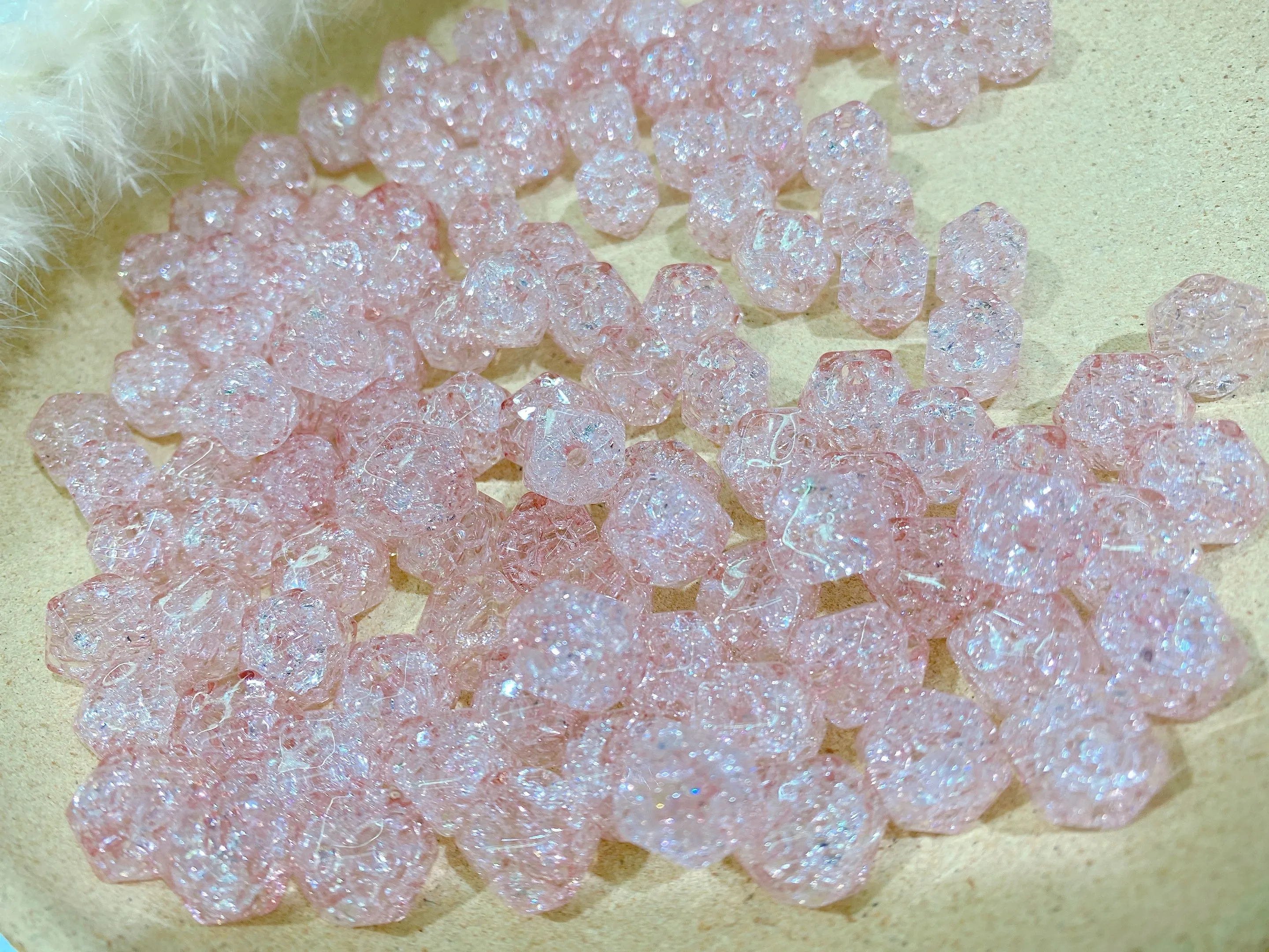 Acrylic straight hole small square floral headband accessory detail image 5