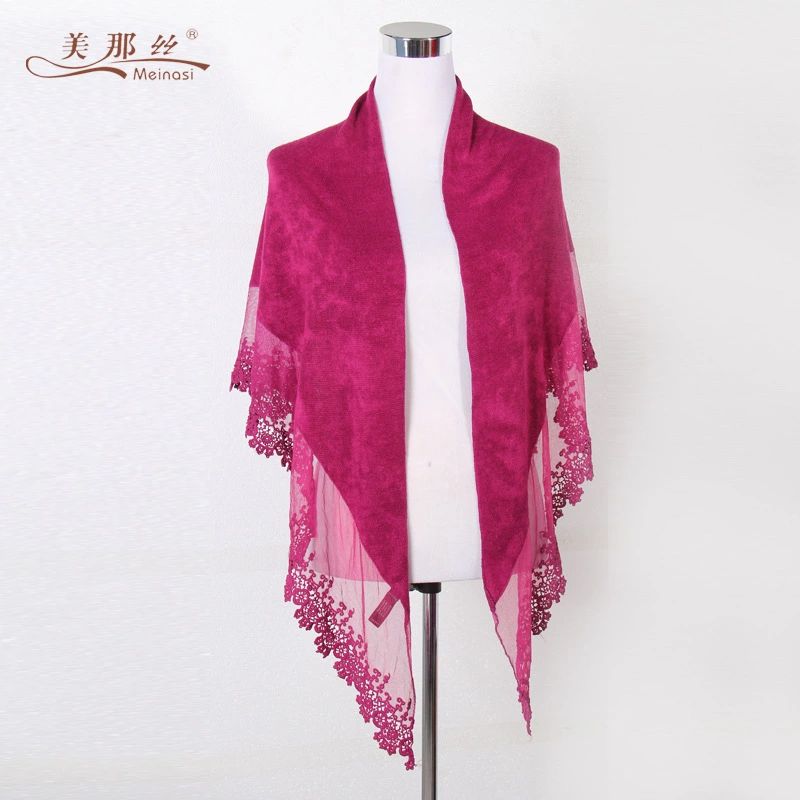 2020 Mena Silk Ladies Silk Scarf Spring Fashion Lace Triangle Scarf Manufacturers Direct Sales Application Scenario