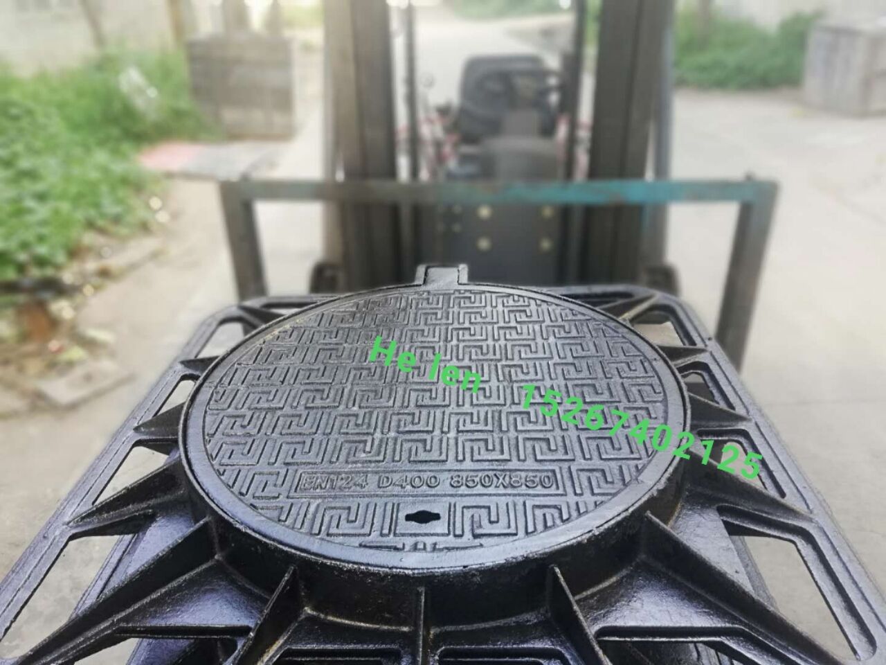 Cast iron manhole cover composite manhole cover manhole cover drainage manhole cover spherical ink manhole cover
