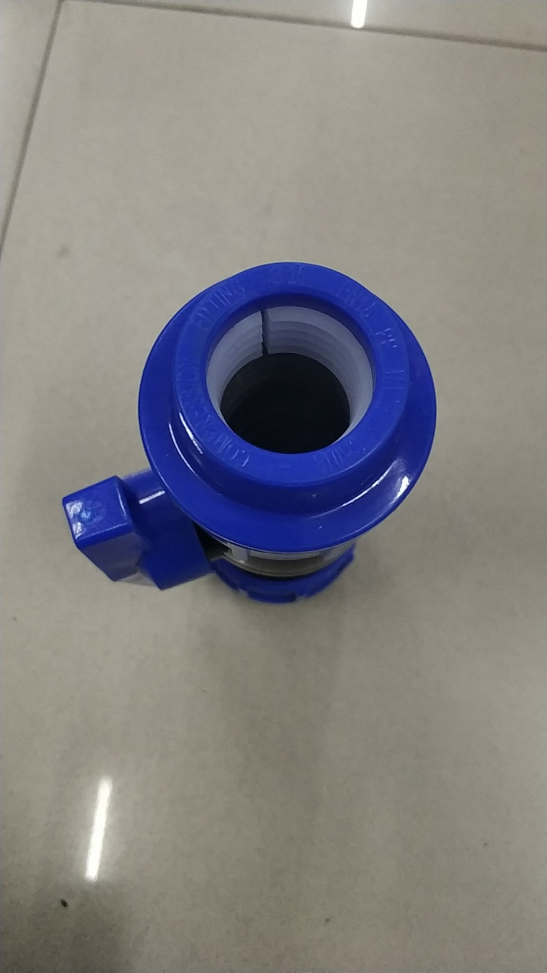 Válvula de bola de conexión rápida PP para uso doméstico e industrial Specification image