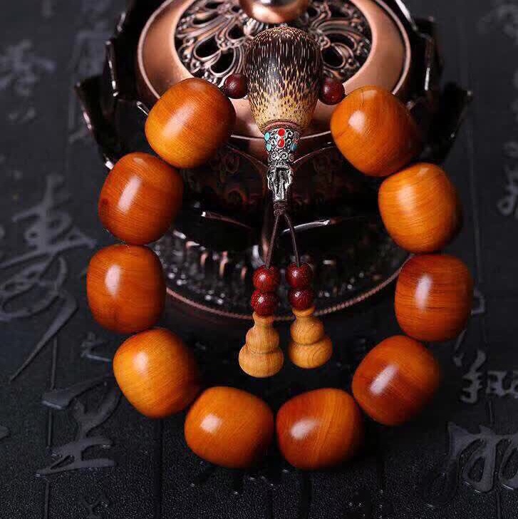 High-end and exquisite old ox horn bracelet