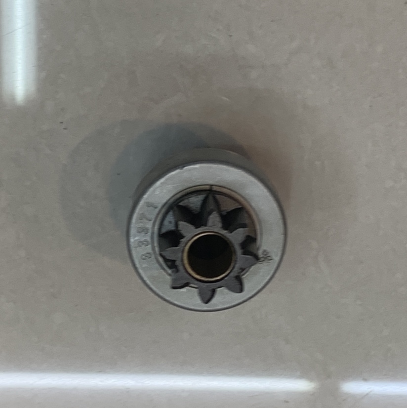 启动机马达齿轮13