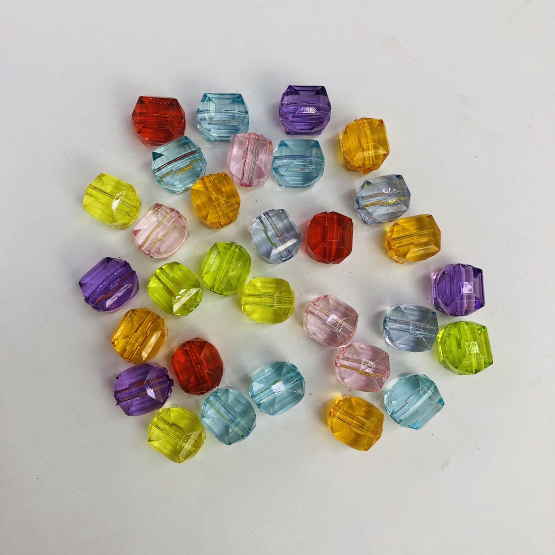 厂家直销亚克力方珠12*14mm