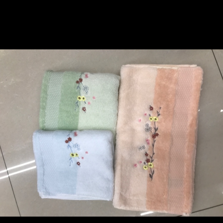 7084 towel details Picture