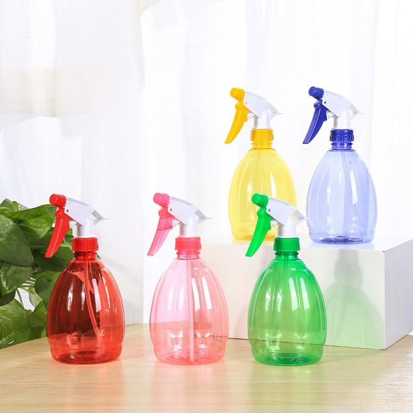 Transparent watering can