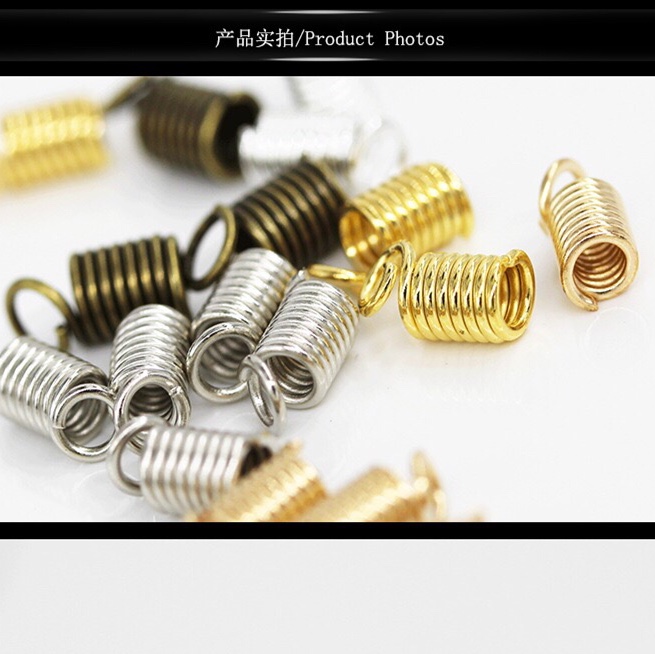 Jewelry accessories: spiral tension spring buckle, iron wire small spring buckle, necklace, leather rope buckle, 1kg per bag Application Scenario
