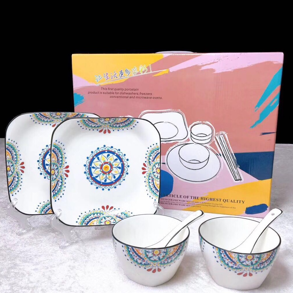 Two bowls, two spoons, two plates Item Picture