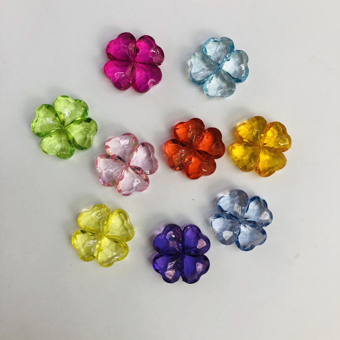 Manufacturers direct acrylic four-leaf clover 26mm accessories thumbnail