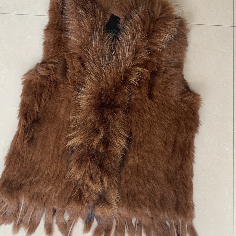 Rabbit Hair Vest Application Scenario