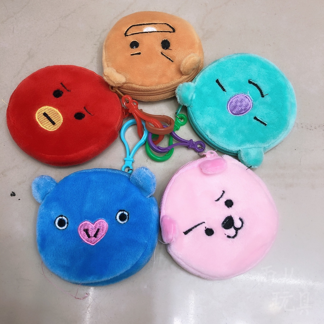 儿童零钱包实物图