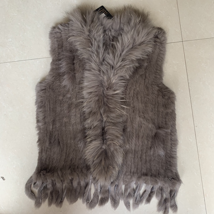 Rabbit Hair Vest details Picture