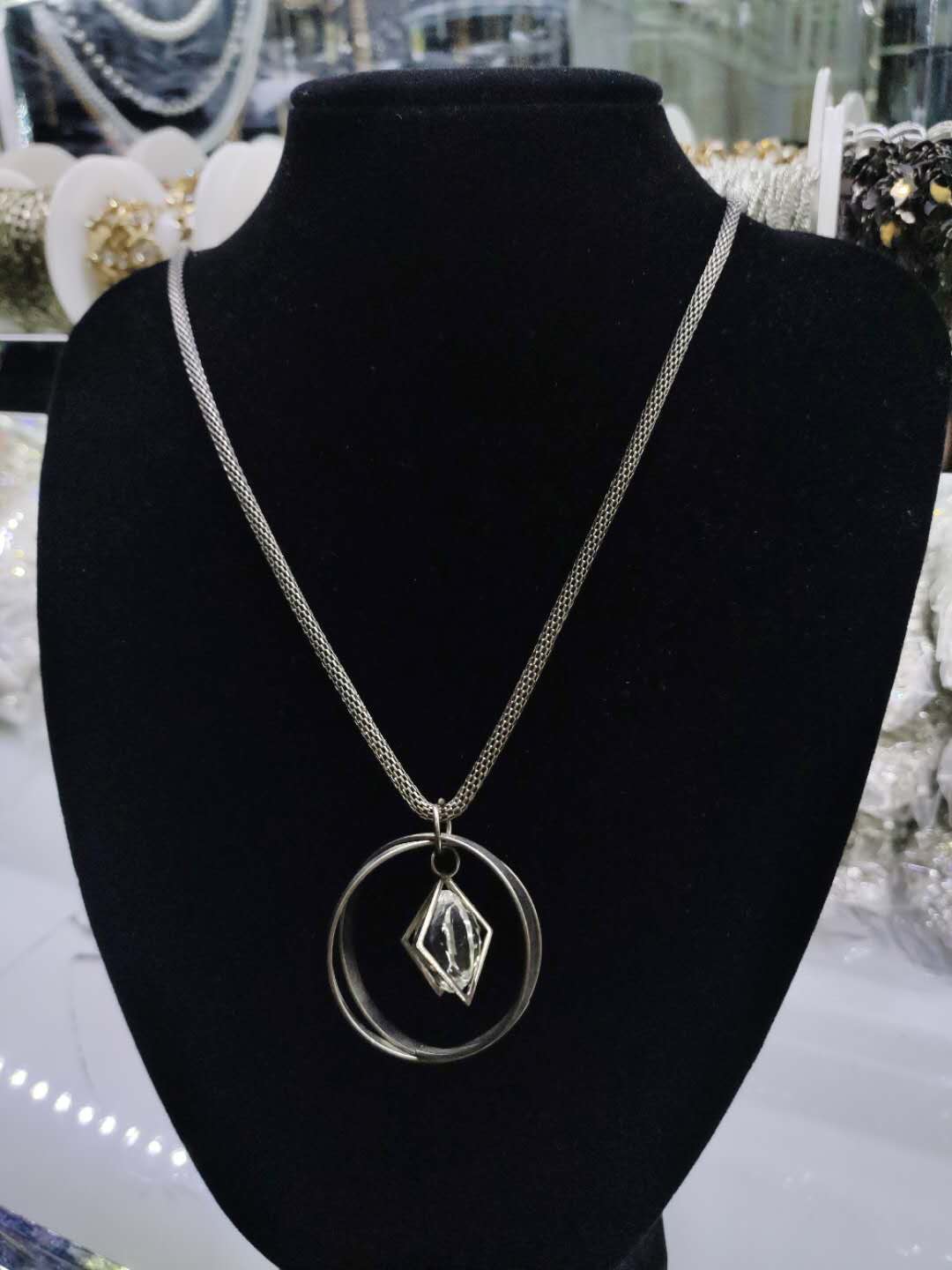 Necklace, sweater, chain, garment, accessory chain