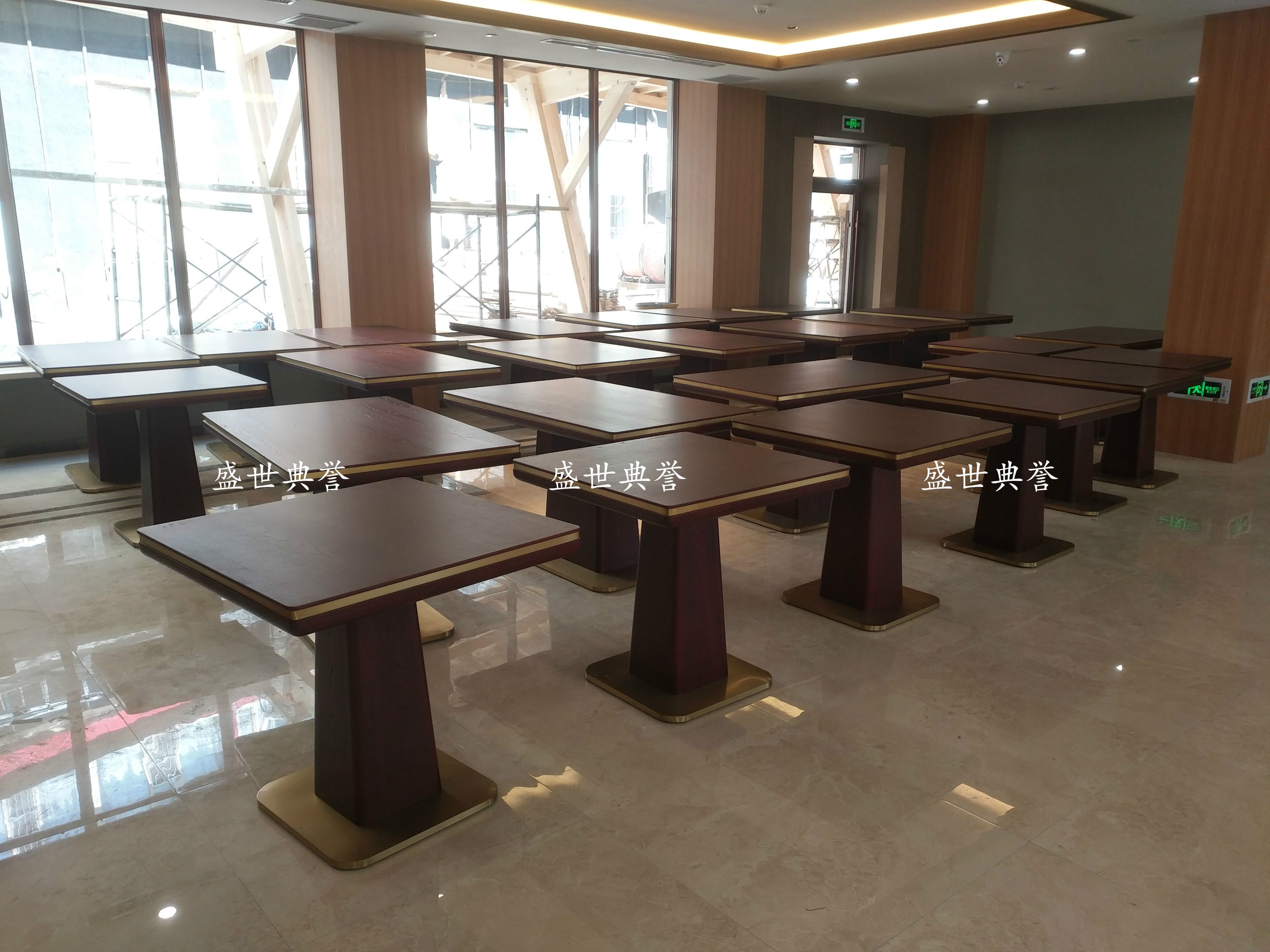 上海五星级宾馆西餐厅桌椅精品酒店度假酒店国际酒店早餐桌椅定做详情图15