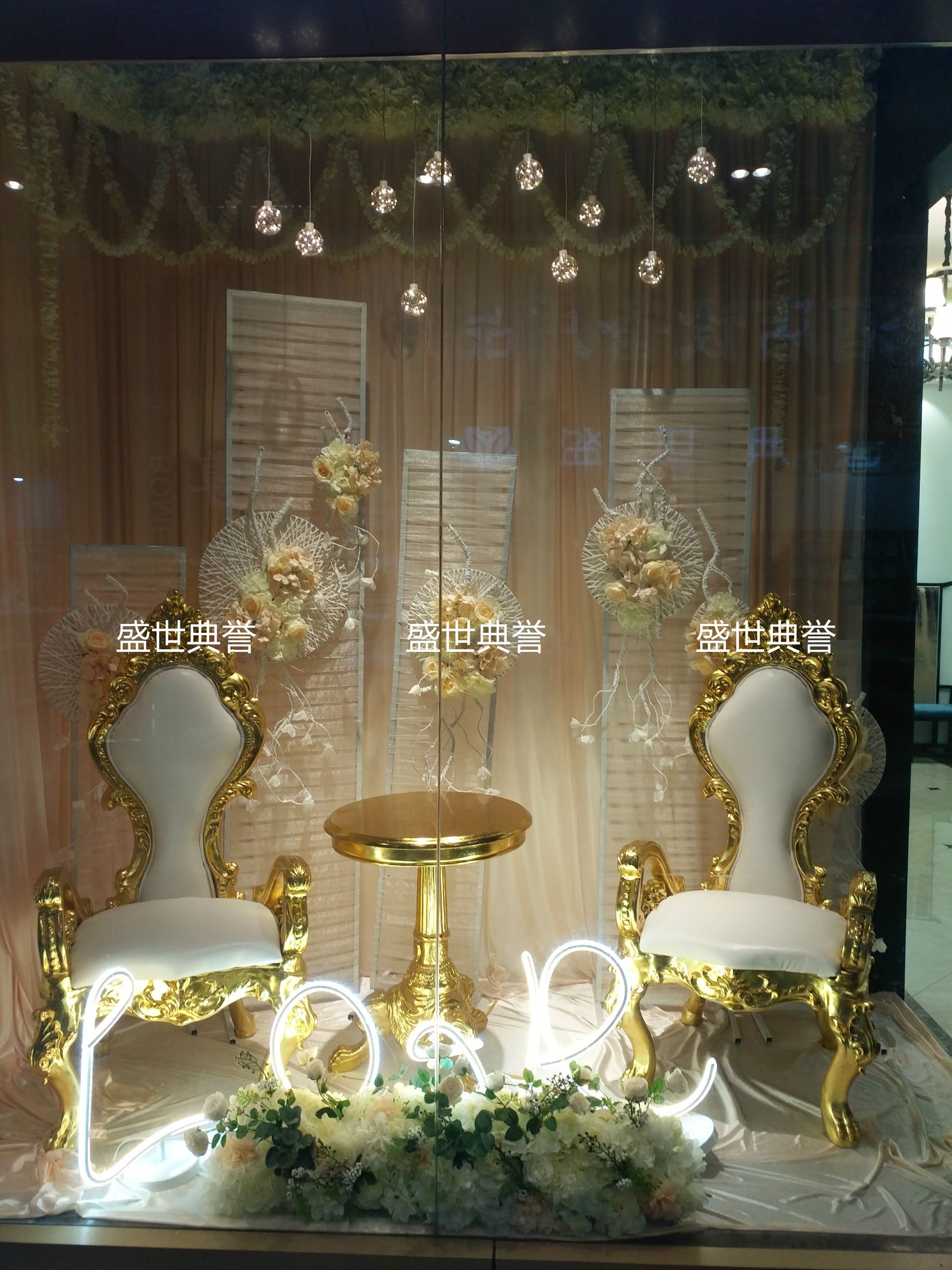 义乌外贸婚礼沙发批发定做欧式婚庆形象椅国王椅新郎新娘结婚椅详情图2