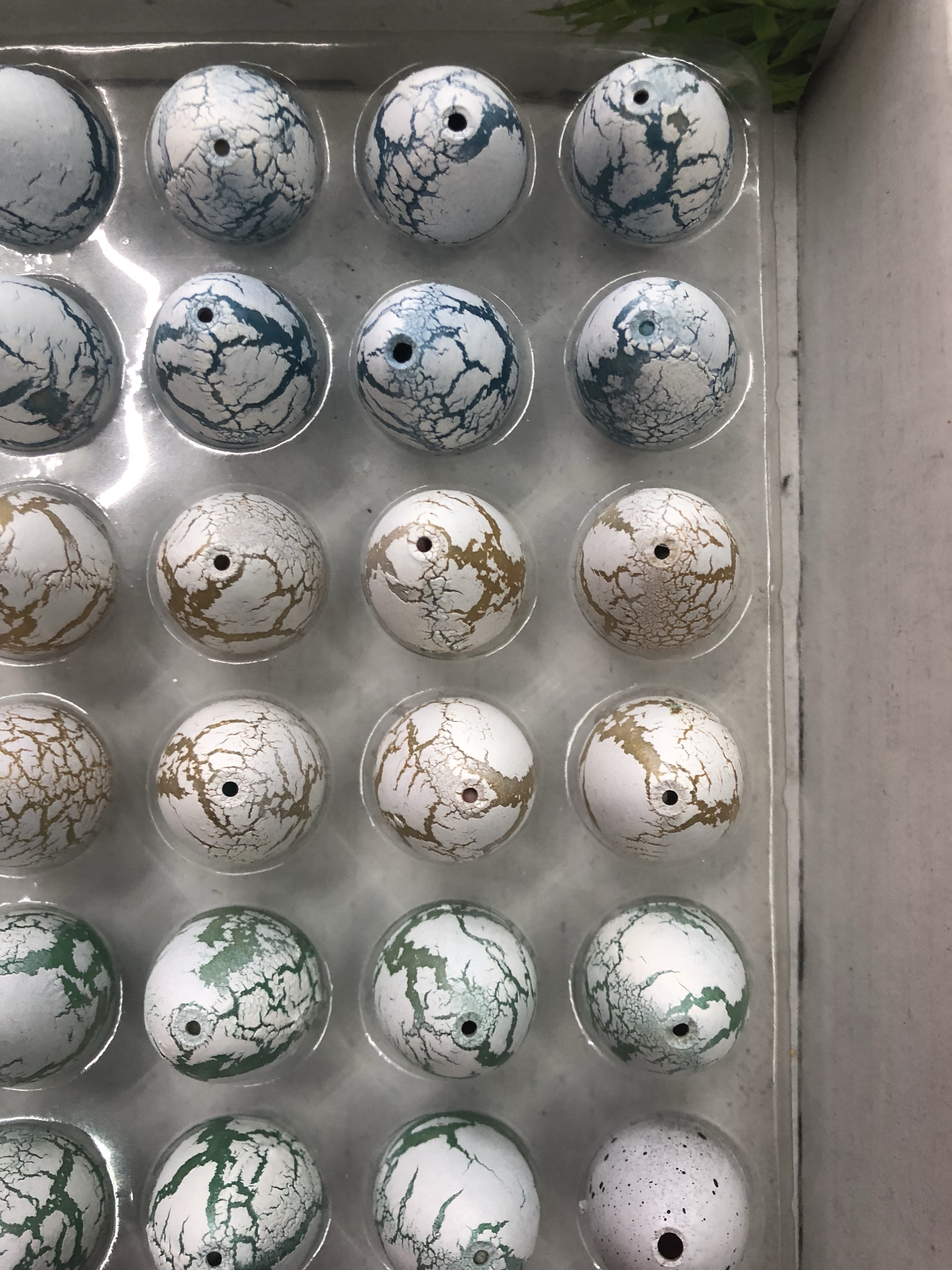 小号白裂细节图