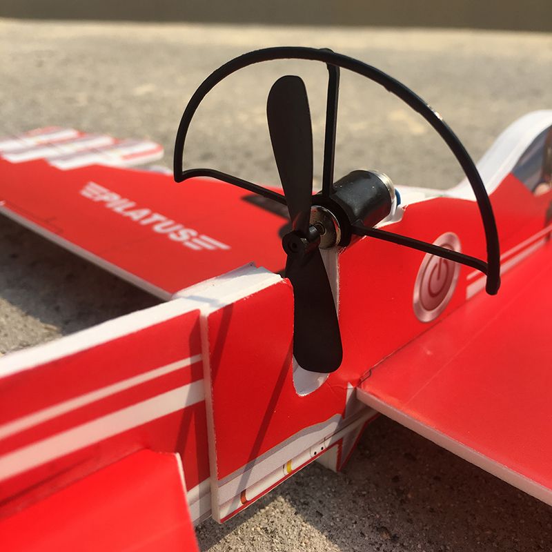 New four-color fighter USB charging model airplane Glider Children's luminous foam airplane hand throw Specification drawing