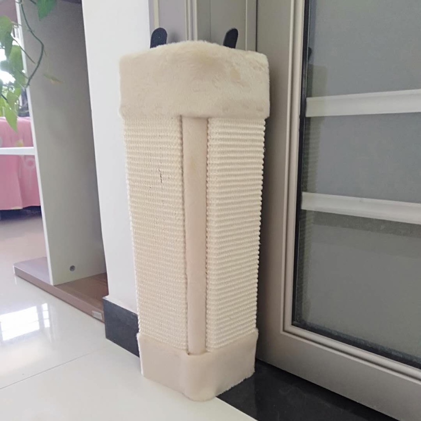 猫玩具。猫抓板两个尺寸小号和大号产品图