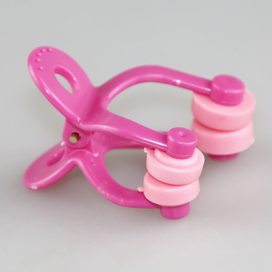 Simple makeup nose clip, a beauty tool wholesale support for customization, factory direct sales detail image 4