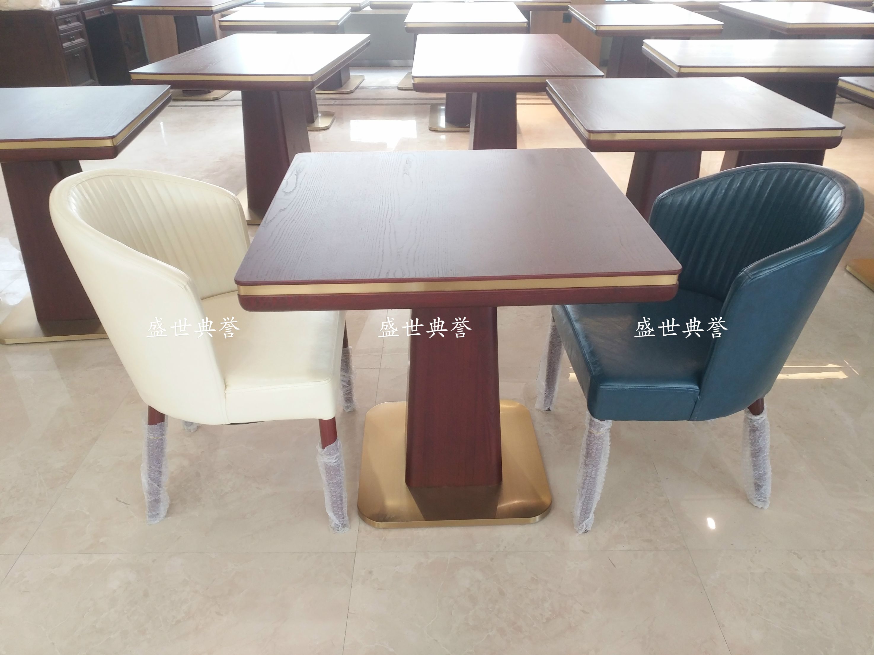 上海五星级宾馆西餐厅桌椅精品酒店度假酒店国际酒店早餐桌椅定做详情图4