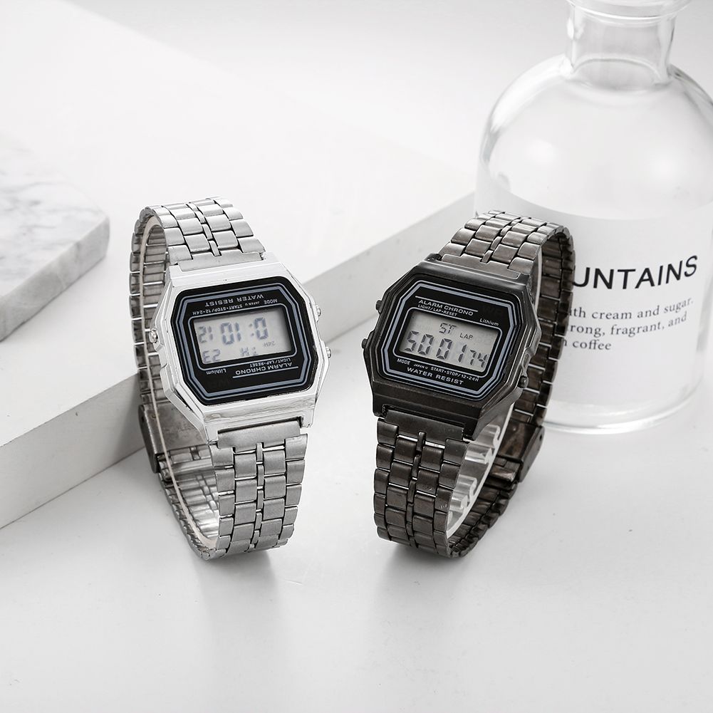 Square electronic watch detail image 8