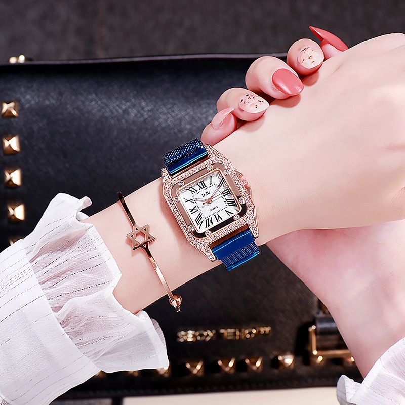 Square diamond magnet lazy watch detail image 3