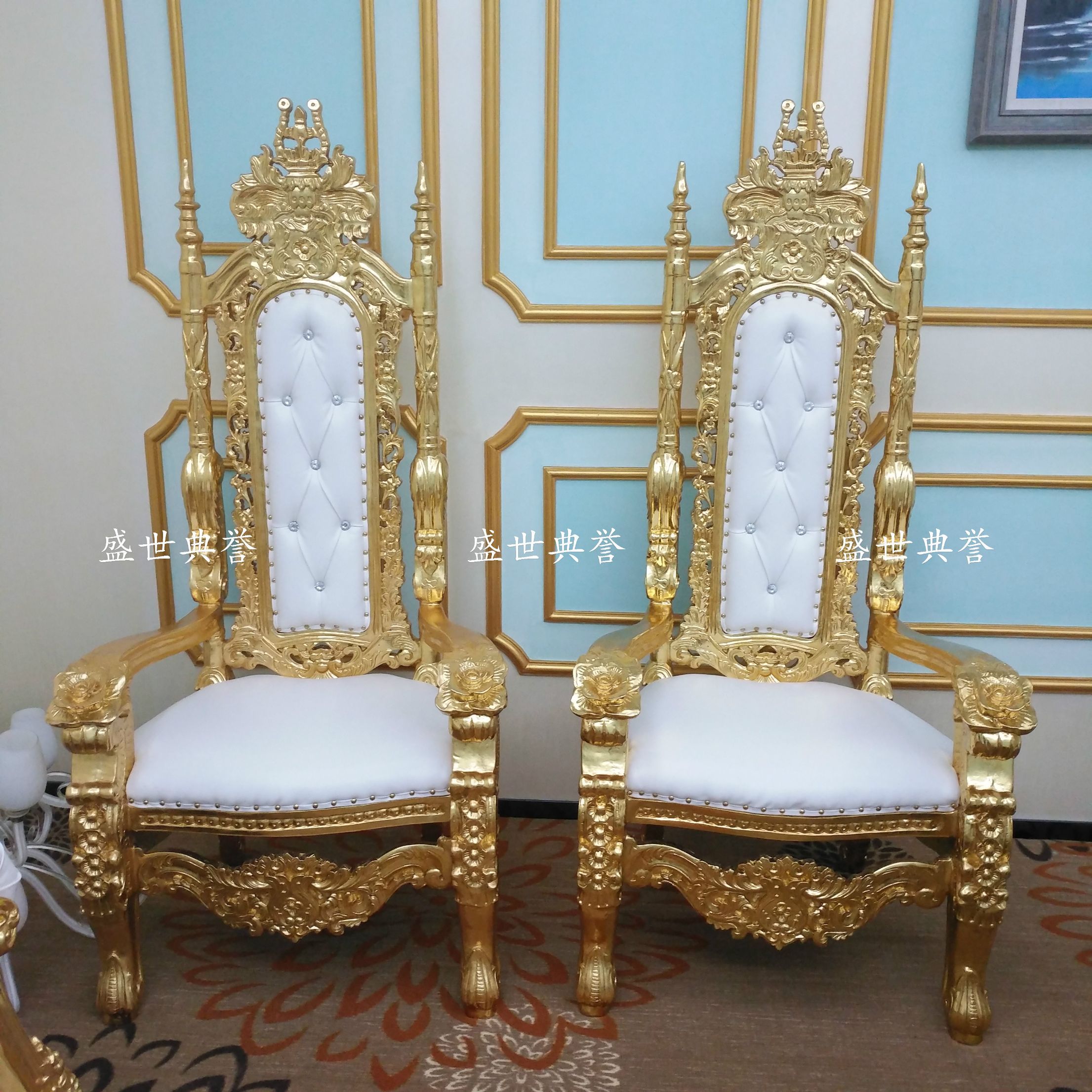 义乌外贸厂家专业定制形象椅国王椅实木雕花婚礼沙发高靠背贵宾椅