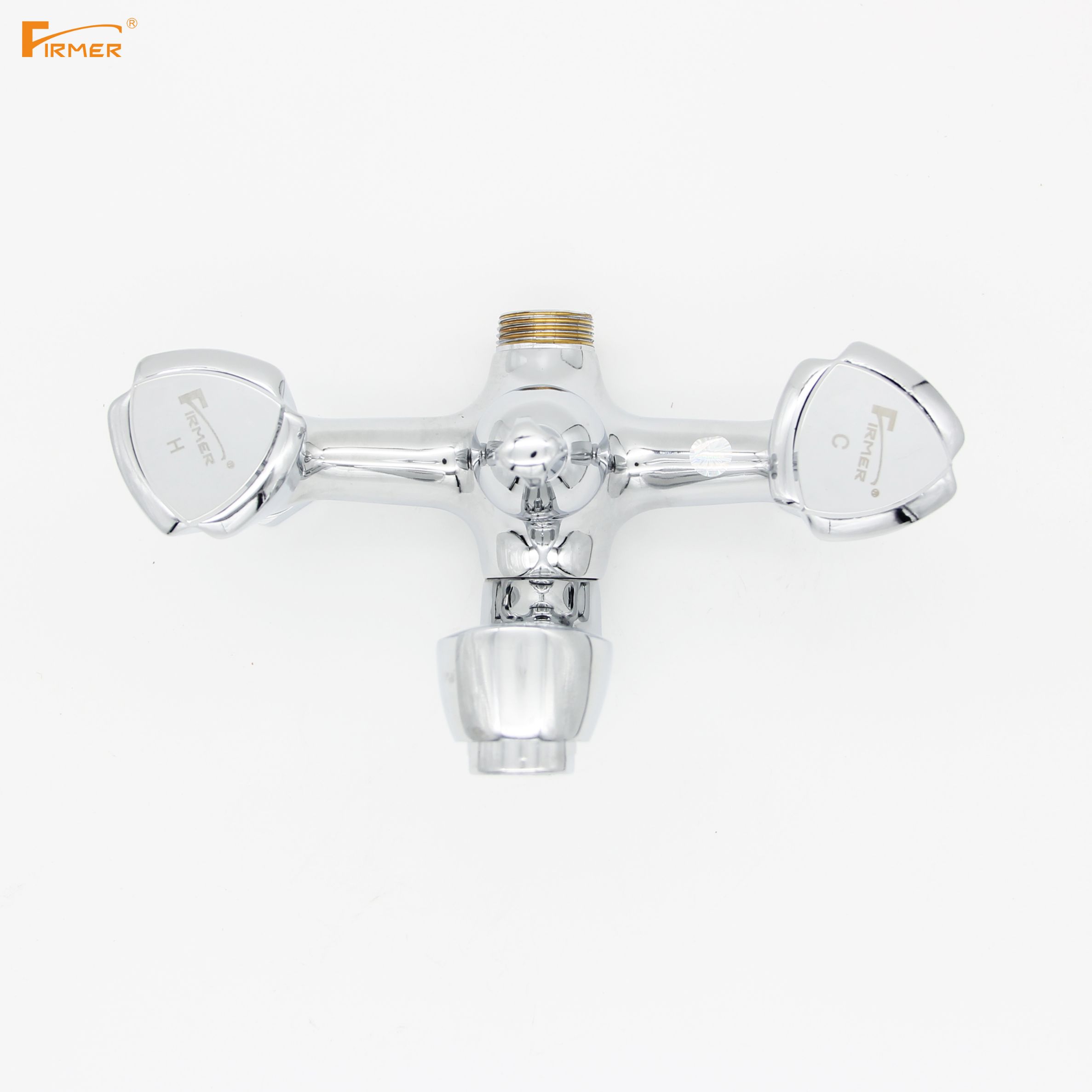 FIRMER all-copper hot and cold water shower faucet, three-in-one shower head, bathtub faucet Application Scenario