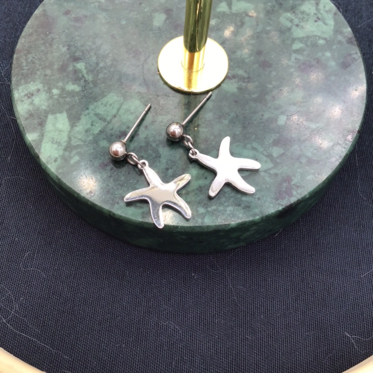 海星钢珠耳环不锈钢材质嘉尔曼013百搭时尚