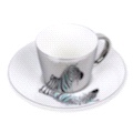 The reflection of the teacup shines brightly Specification image