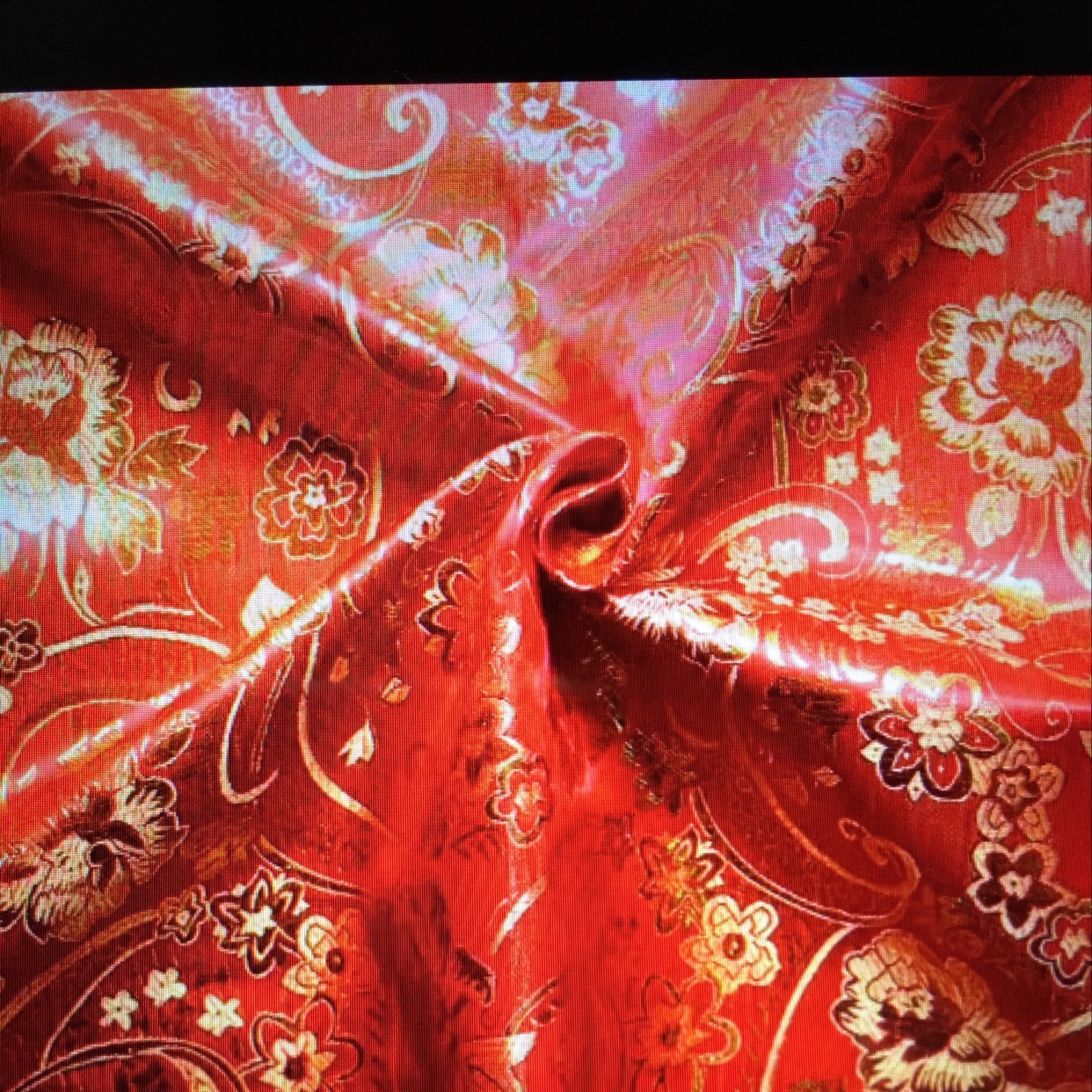Gold and silver thread jacquard fabric Series 1 has a width of 1.5 meters Application Scenario