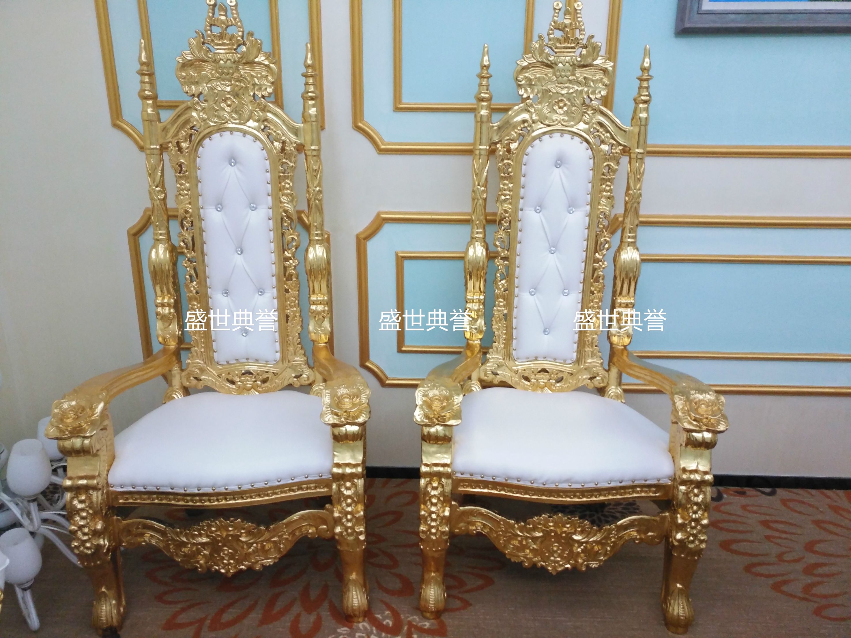 义乌外贸厂家专业定制形象椅国王椅实木雕花婚礼沙发高靠背贵宾椅详情图9