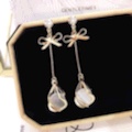 S925 silver Needle cat's eye stone earrings, the same style as the Internet celebrity, exude elegance and slimming charm. Versatile and elegant earrings from Japan and South Korea. Long women's earrings with pomelo ears undefined