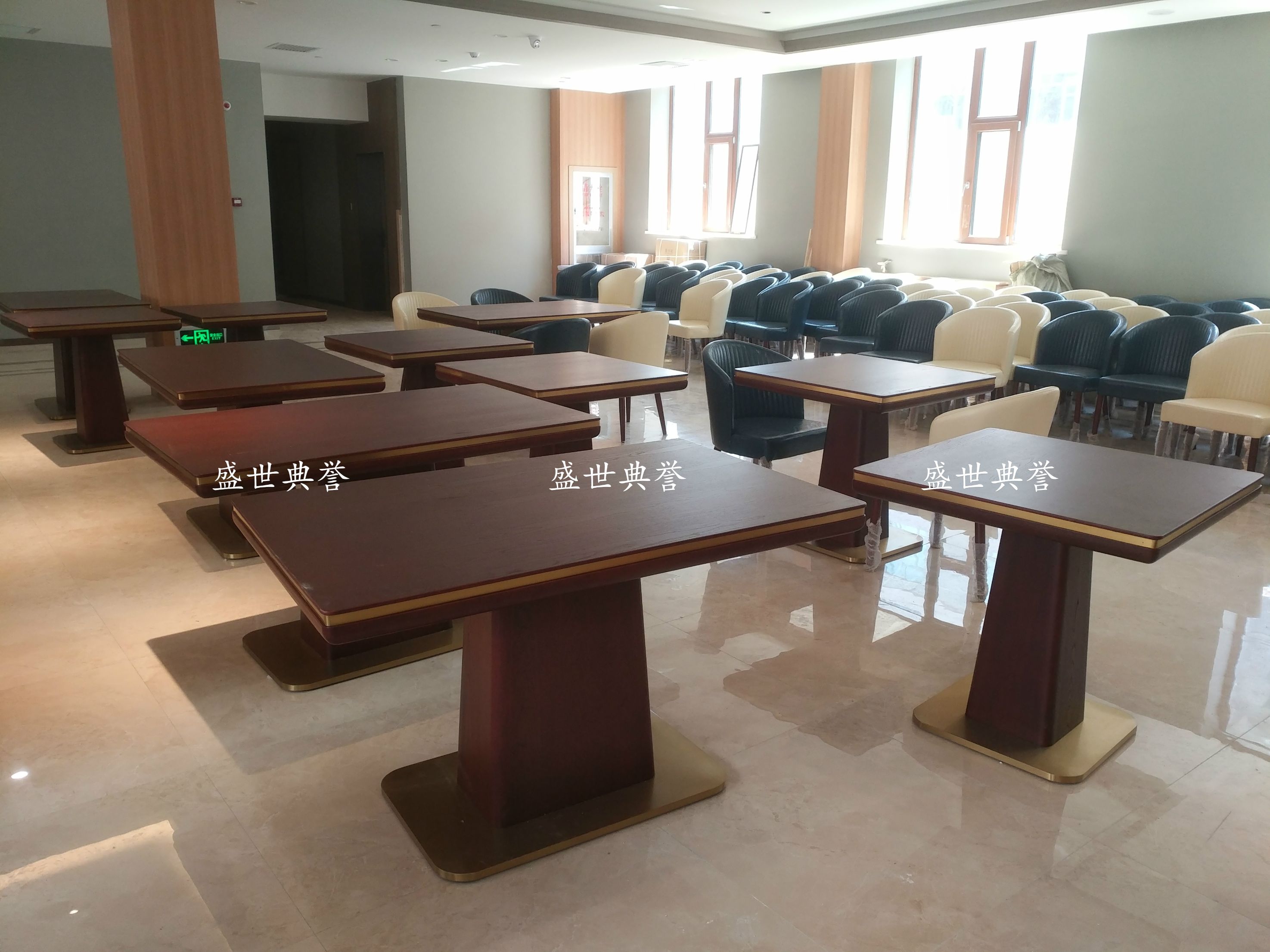 上海五星级宾馆西餐厅桌椅精品酒店度假酒店国际酒店早餐桌椅定做详情图12