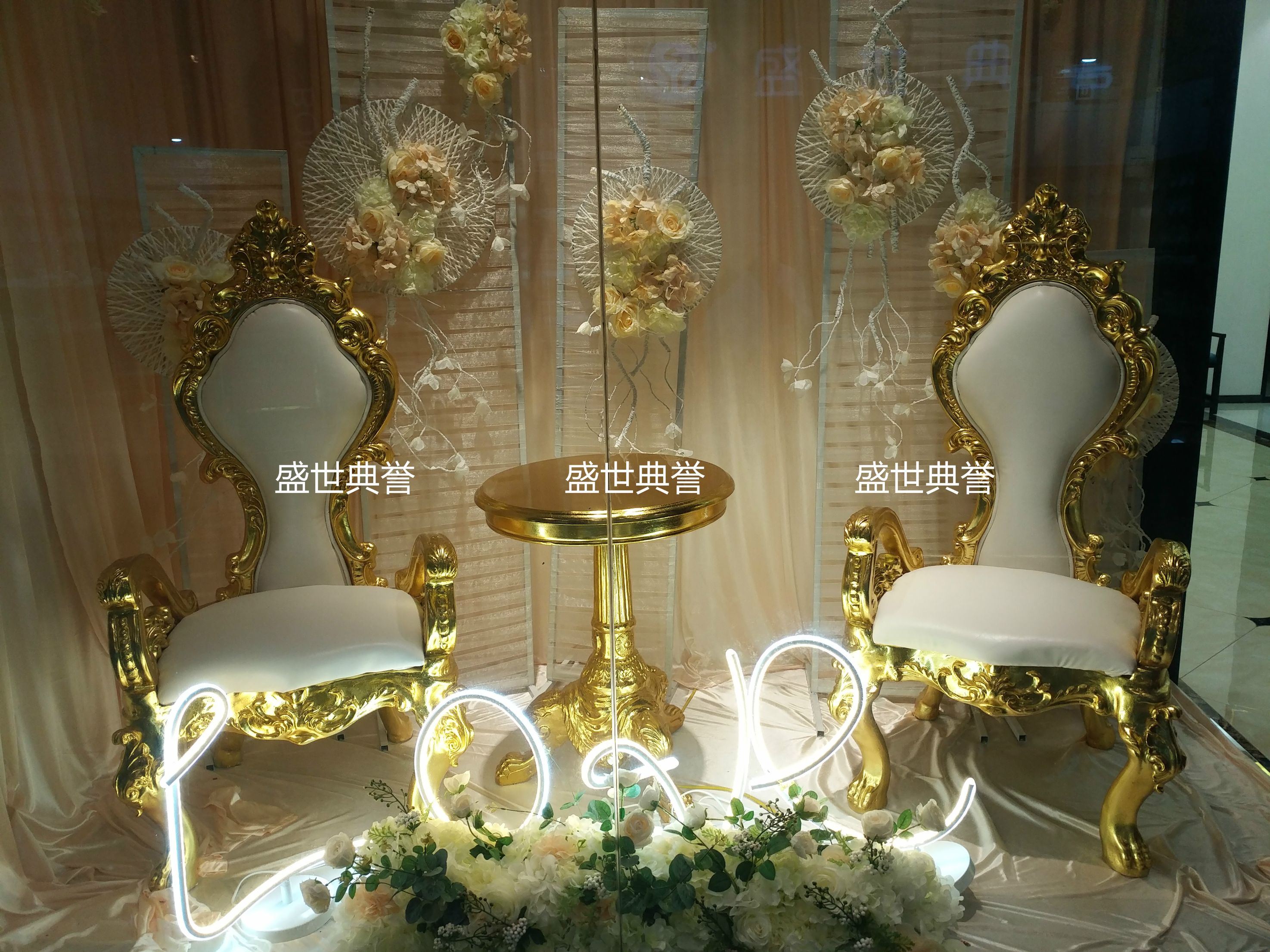 义乌外贸婚礼沙发批发定做欧式婚庆形象椅国王椅新郎新娘结婚椅详情图3