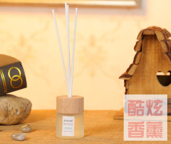 KUXUAN large wooden cap frosted bottle aromatherapy with rattan balls, the air is fresh and fragrant details Picture