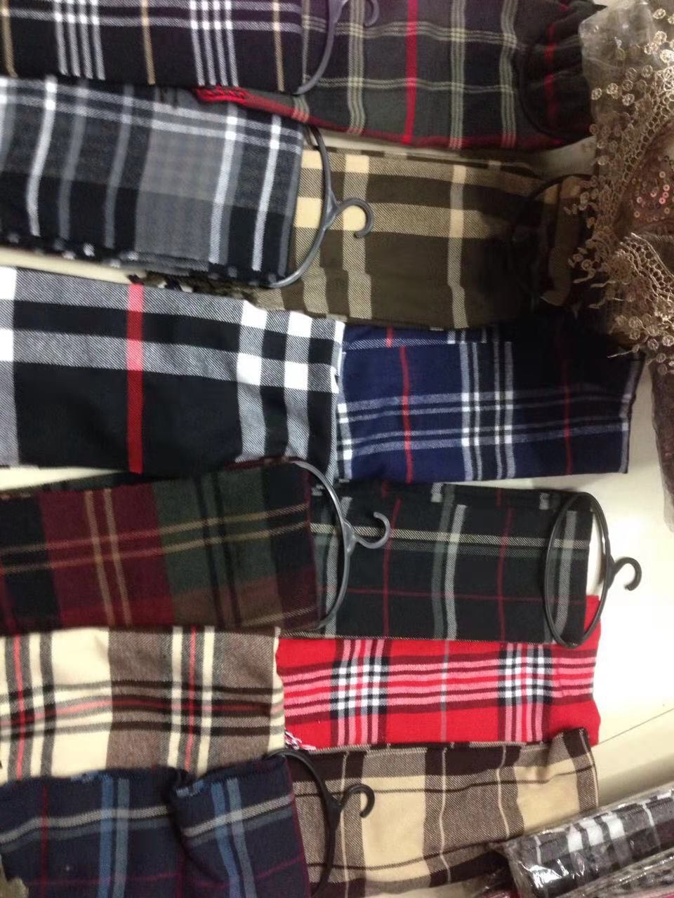 Small Plaid Scarf For Men And Women Item Picture