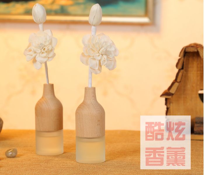 垃圾桶实物图