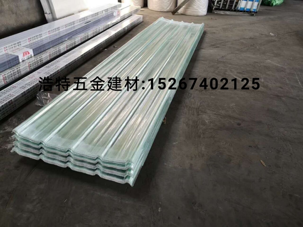 Sunlight tile lighting tile transparent tile, plastic tile transparent tile wave tile pvc wave tile roof transparent tile PVC transparent tile glass steel transparent tile resin tile glass fiber tile