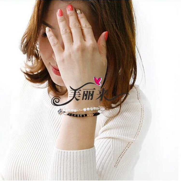 4 x 4 square bracelet