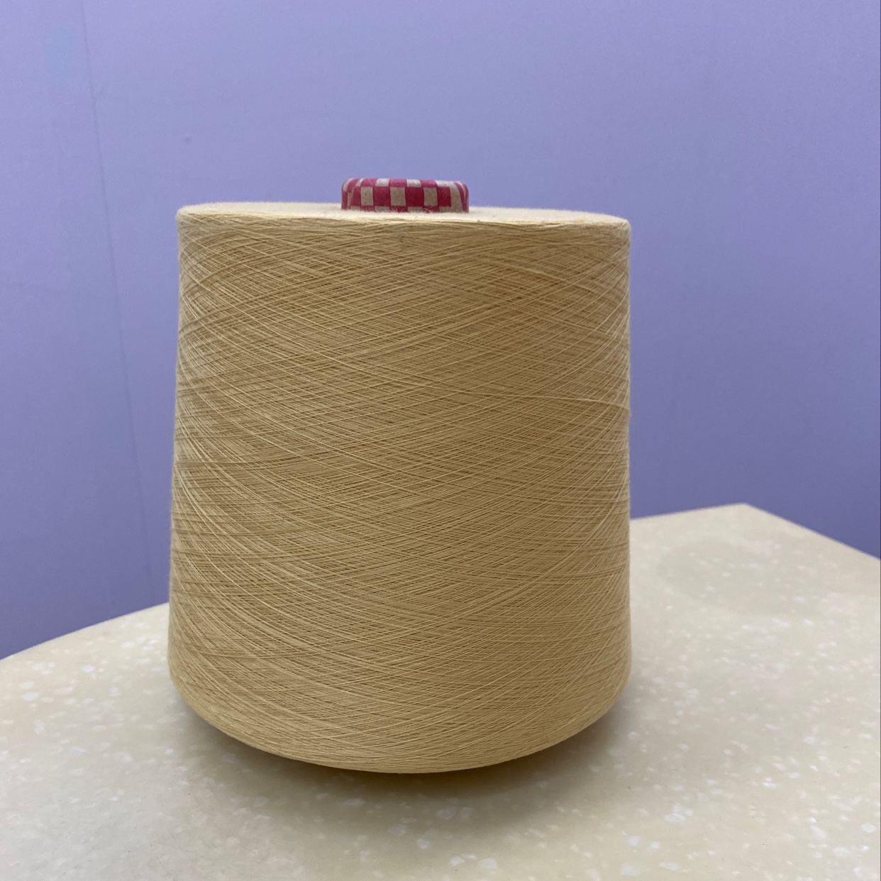 21支-32全涤色纱：L246棉纱